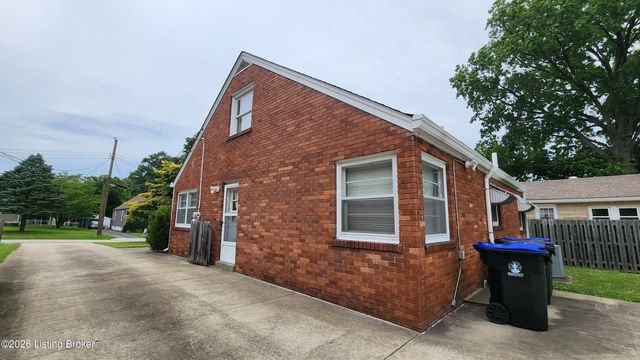 3005 Meade Ave, Louisville, KY 40217