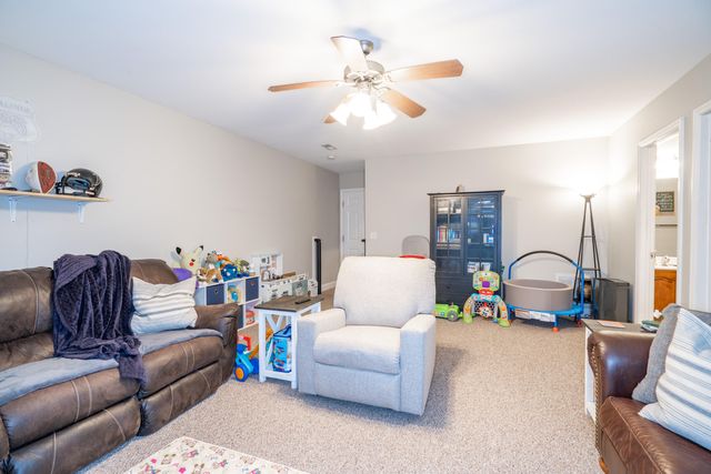 451 Fieldstone Drive, Ringgold, GA 30736