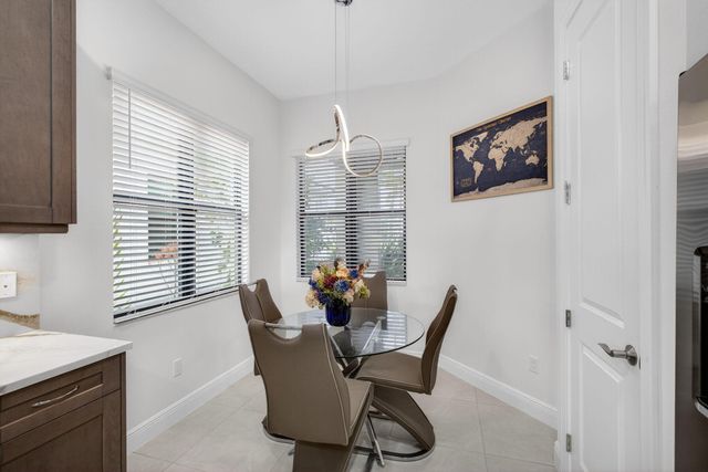 4805 Saint Armands Way, Westlake, FL 33470