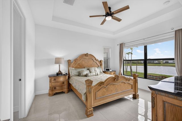 4805 Saint Armands Way, Westlake, FL 33470