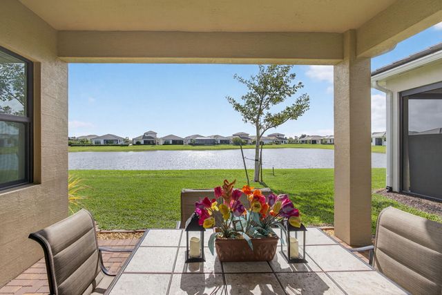 4805 Saint Armands Way, Westlake, FL 33470