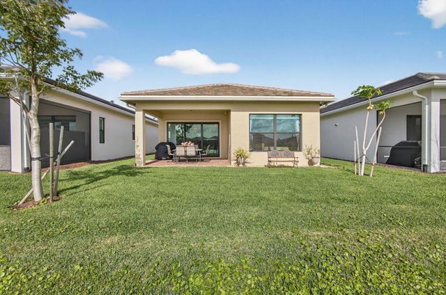 4805 Saint Armands Way, Westlake, FL 33470