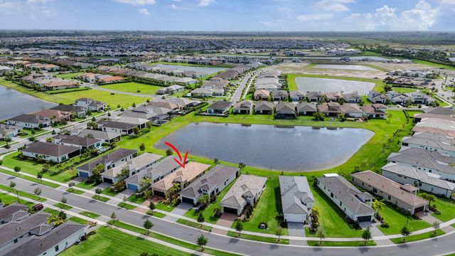 4805 Saint Armands Way, Westlake, FL 33470