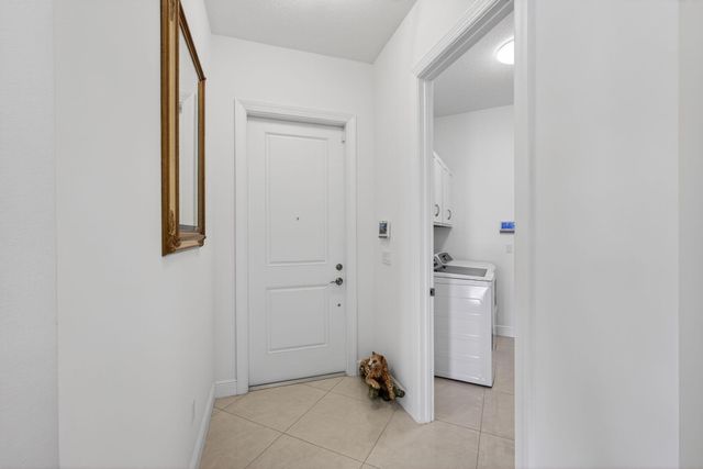 4805 Saint Armands Way, Westlake, FL 33470