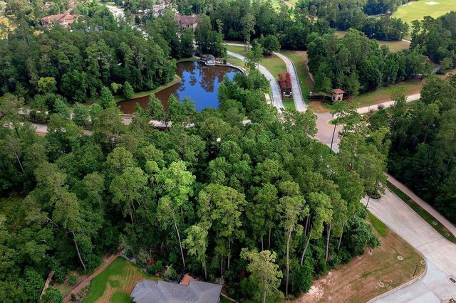 67 N Glenwild Circle, Spring, TX 77389