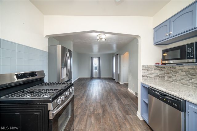 60 Renee Drive, Struthers, OH 44471