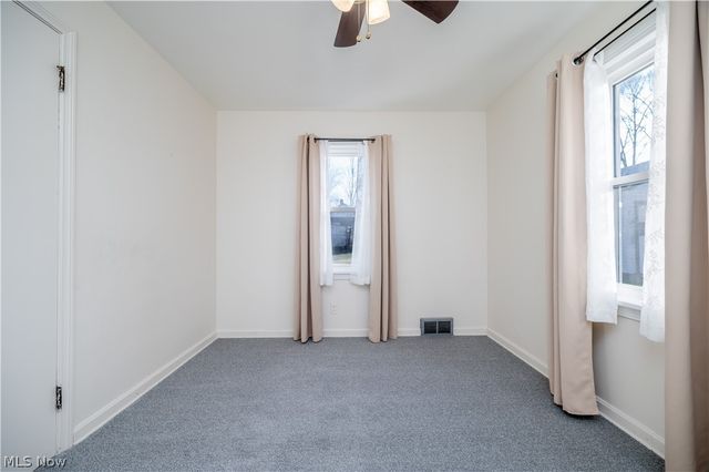 60 Renee Drive, Struthers, OH 44471