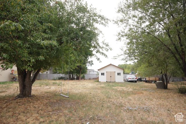 1060 W 700 S, Clearfield, UT 84015