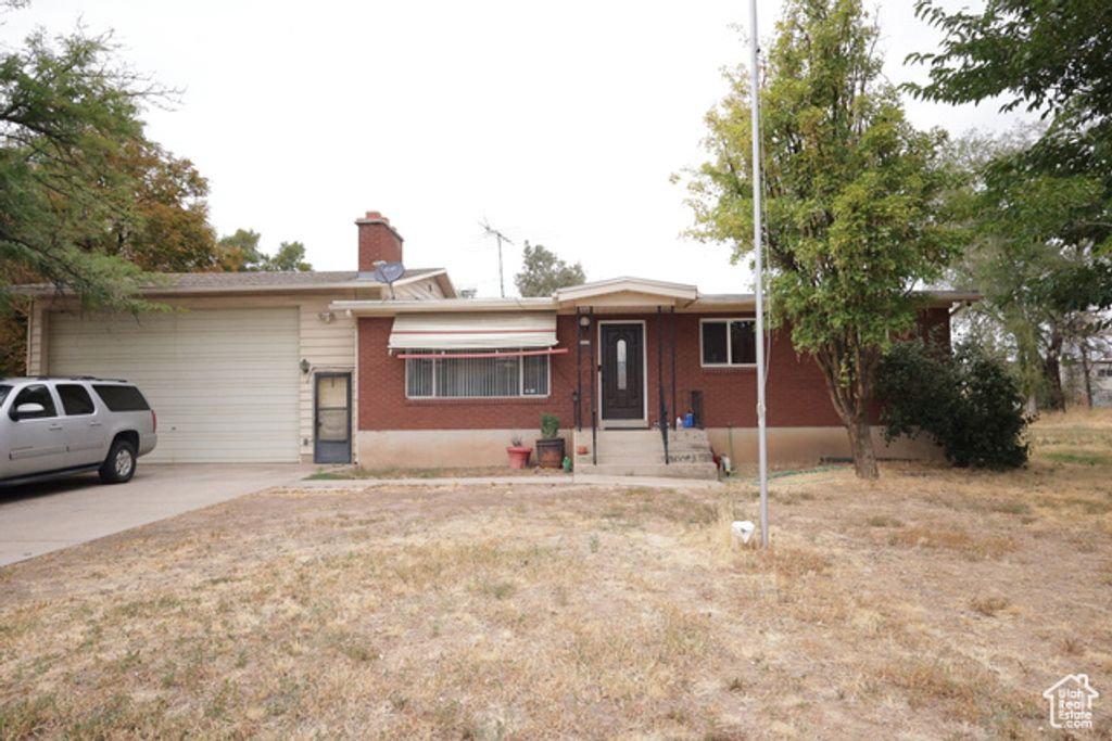1060 W 700 S, Clearfield, UT 84015