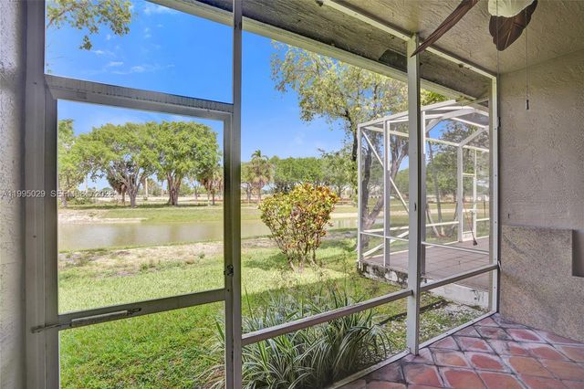 2441 E Aragon Blvd 5, Sunrise, FL 33313