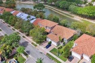 2441 E Aragon Blvd 5, Sunrise, FL 33313