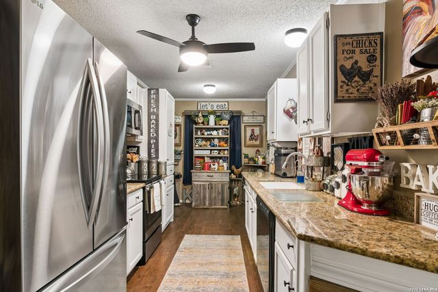 9558 Coolbrook, San Antonio, TX 78250