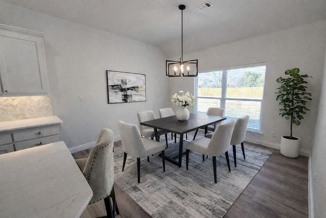 25 Pear tree Lane, Collinsville, TX 76233