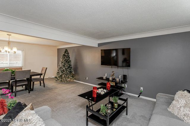 4236 S Terrace View Street, Toledo, OH 43607