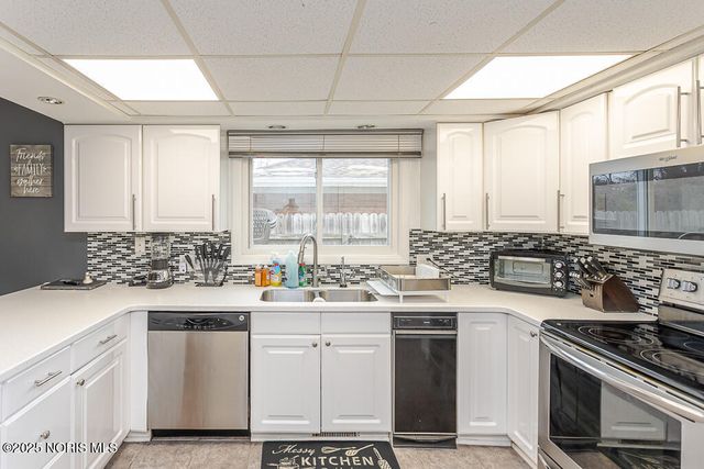 4236 S Terrace View Street, Toledo, OH 43607