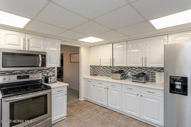 4236 S Terrace View Street, Toledo, OH 43607