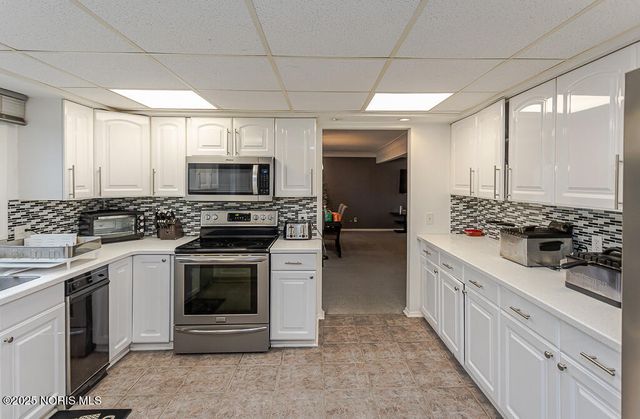 4236 S Terrace View Street, Toledo, OH 43607