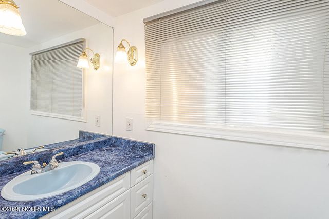 4236 S Terrace View Street, Toledo, OH 43607