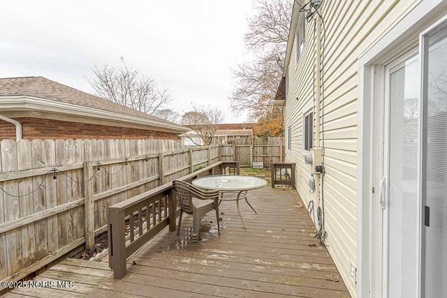 4236 S Terrace View Street, Toledo, OH 43607