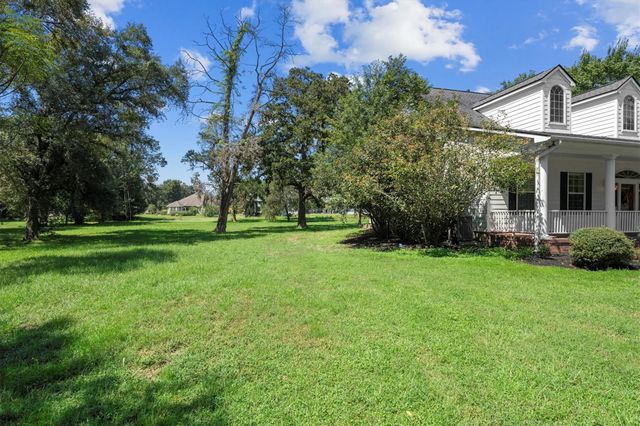 31627 Cedardale Street, Magnolia, TX 77355