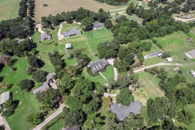 31627 Cedardale Street, Magnolia, TX 77355