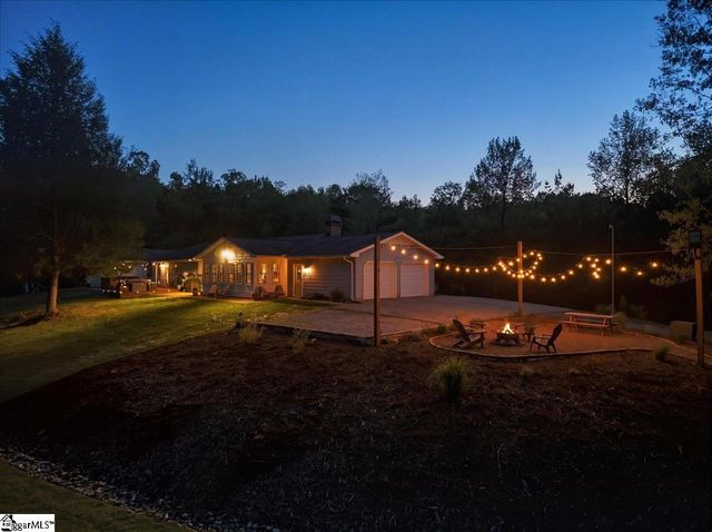 1318 Earls Bridge Road, Easley, SC 29640