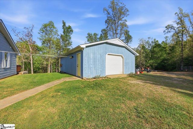 1318 Earls Bridge Road, Easley, SC 29640