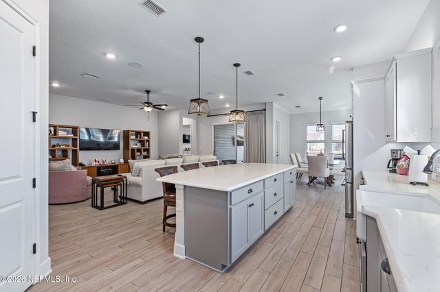 247 VILLAGE GRANDE Drive, Ponte Vedra, FL 32081