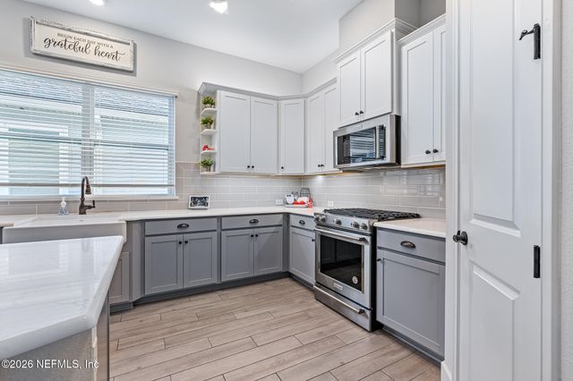 247 VILLAGE GRANDE Drive, Ponte Vedra, FL 32081