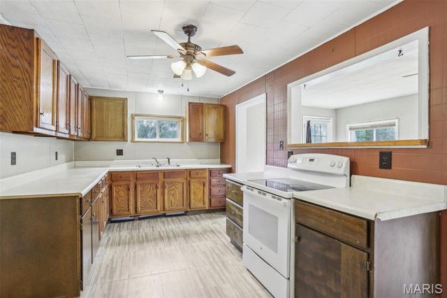 6409 Bobeen Lane, Troy, MO 63379