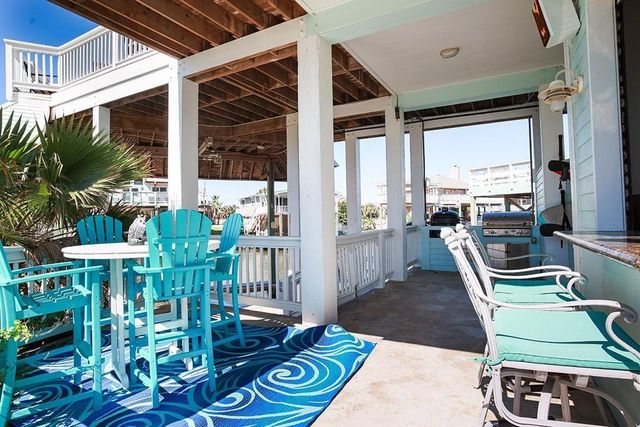 22129 Pecos Drive, Galveston, TX 77554