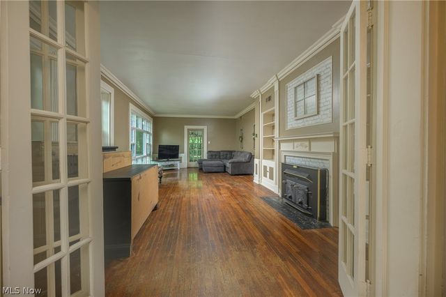 497 Moravian Trail, Uhrichsville, OH 44683