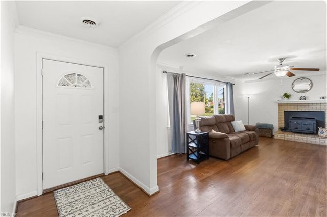 118 Wendfield CIR, Newport News, VA 23601