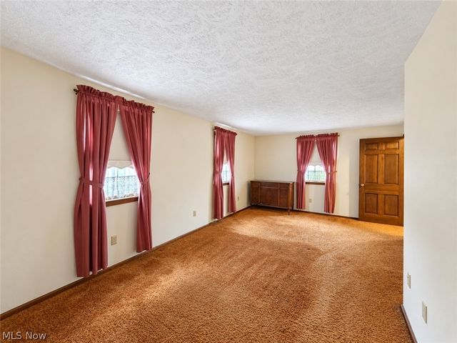 1760 Northfield Avenue NW, Warren, OH 44485