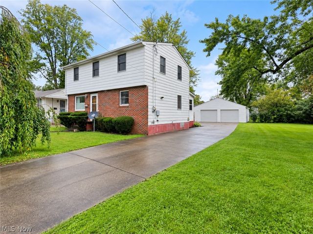 1760 Northfield Avenue NW, Warren, OH 44485