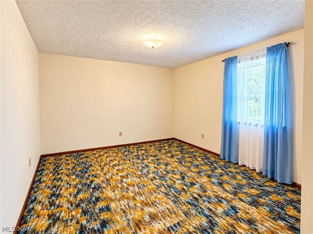 1760 Northfield Avenue NW, Warren, OH 44485
