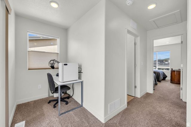 1386 VILLAGE GREEN TRL, Park City, UT 84098