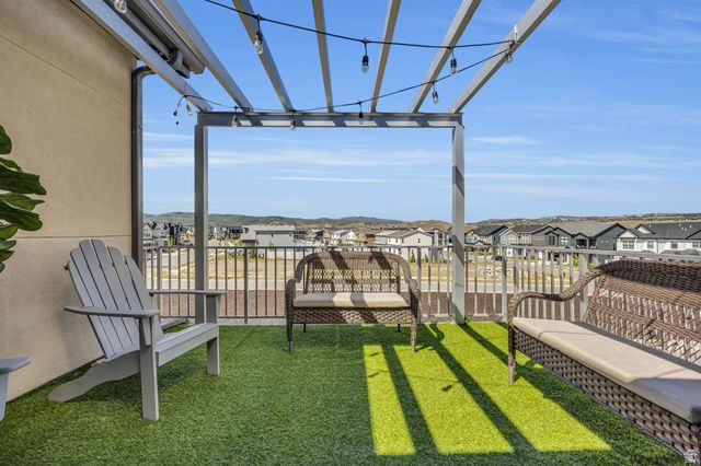 1386 VILLAGE GREEN TRL, Park City, UT 84098