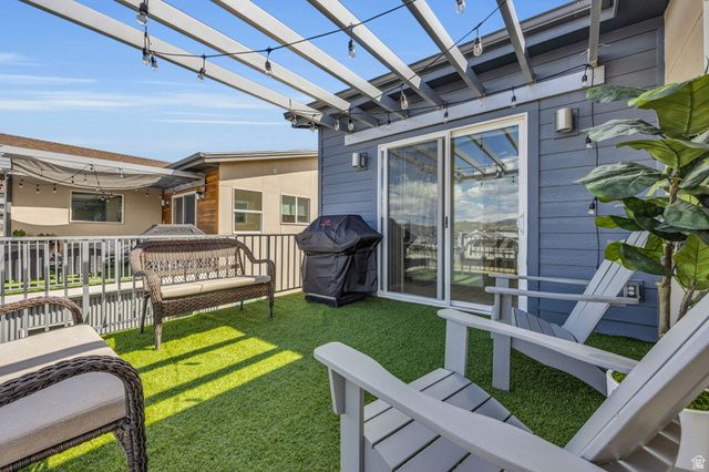 1386 VILLAGE GREEN TRL, Park City, UT 84098