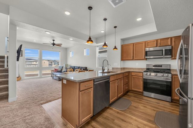 1386 VILLAGE GREEN TRL, Park City, UT 84098