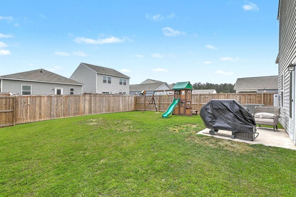 Image 38 of property listing at 4416 Ocean Farm Drive, Summerville, SC 29485