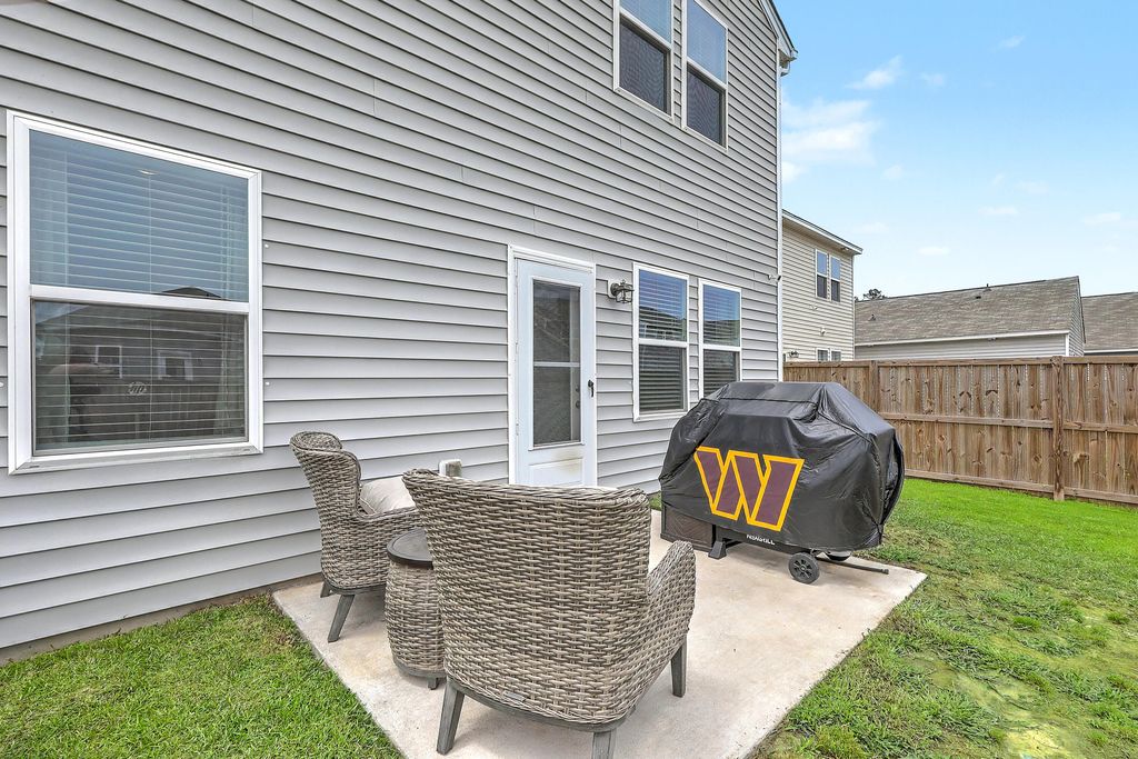 Image 39 of property listing at 4416 Ocean Farm Drive, Summerville, SC 29485