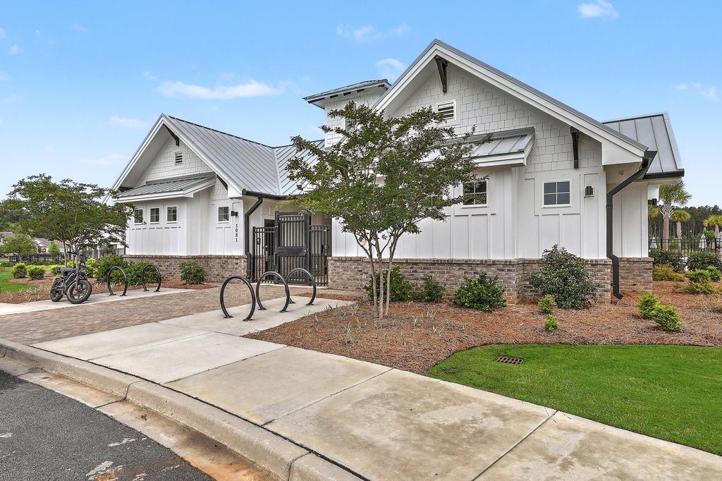 Image 41 of property listing at 4416 Ocean Farm Drive, Summerville, SC 29485