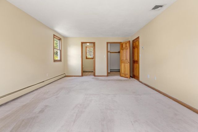 8 Short St, Medford, MA 02155