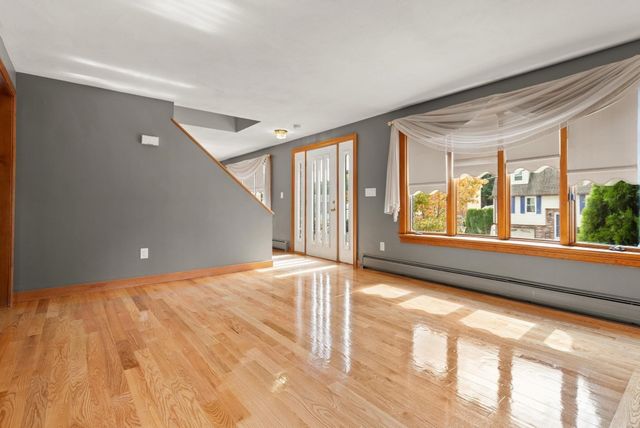 8 Short St, Medford, MA 02155