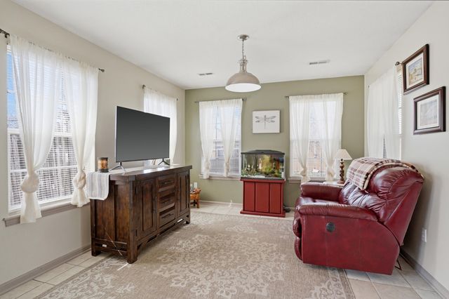 3905 IGUANA DR, Columbia, MO 65202