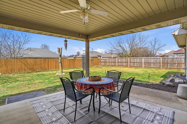 3905 IGUANA DR, Columbia, MO 65202