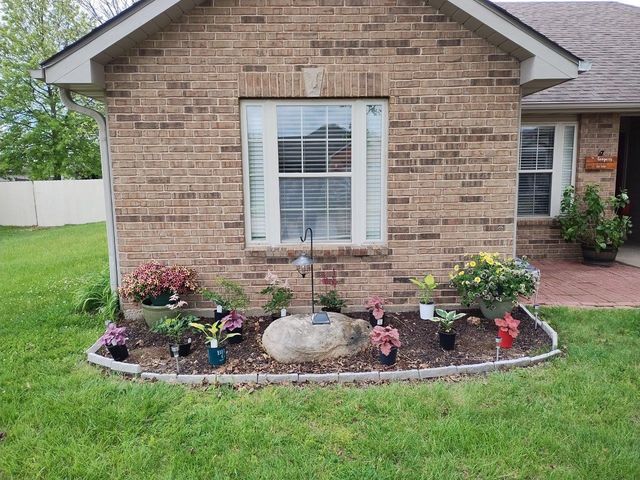 3905 IGUANA DR, Columbia, MO 65202