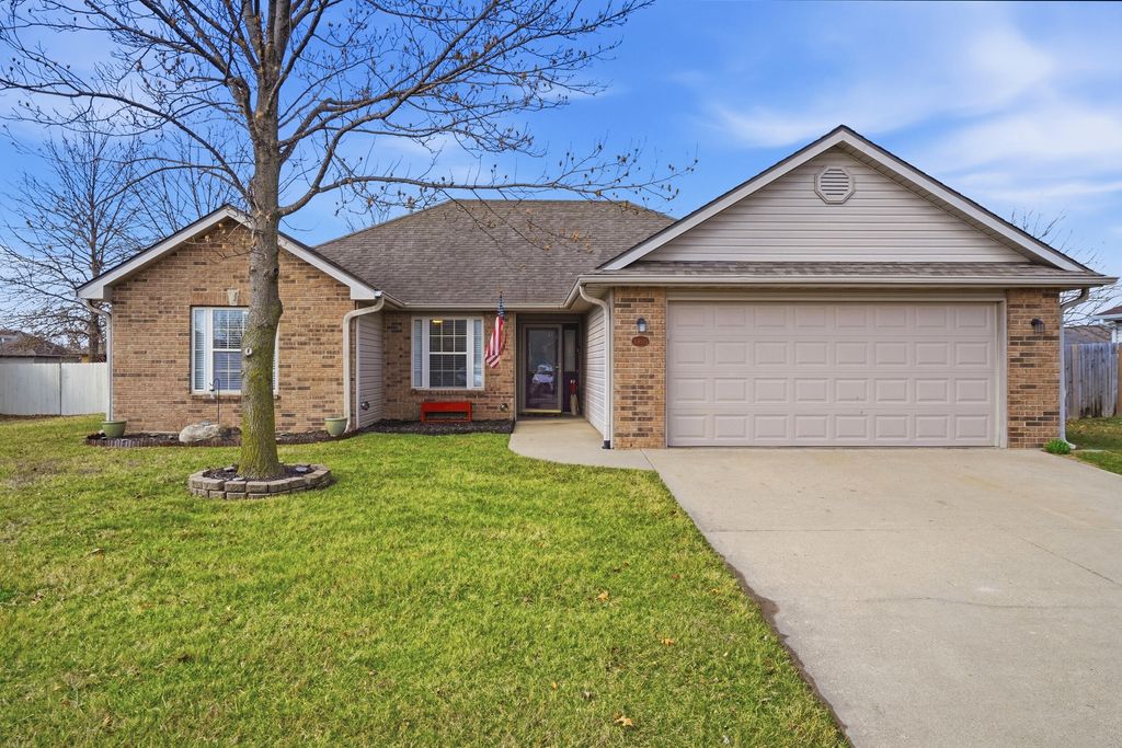 3905 IGUANA DR, Columbia, MO 65202