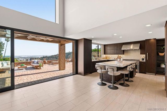 4366 Conner, San Diego, CA 92117